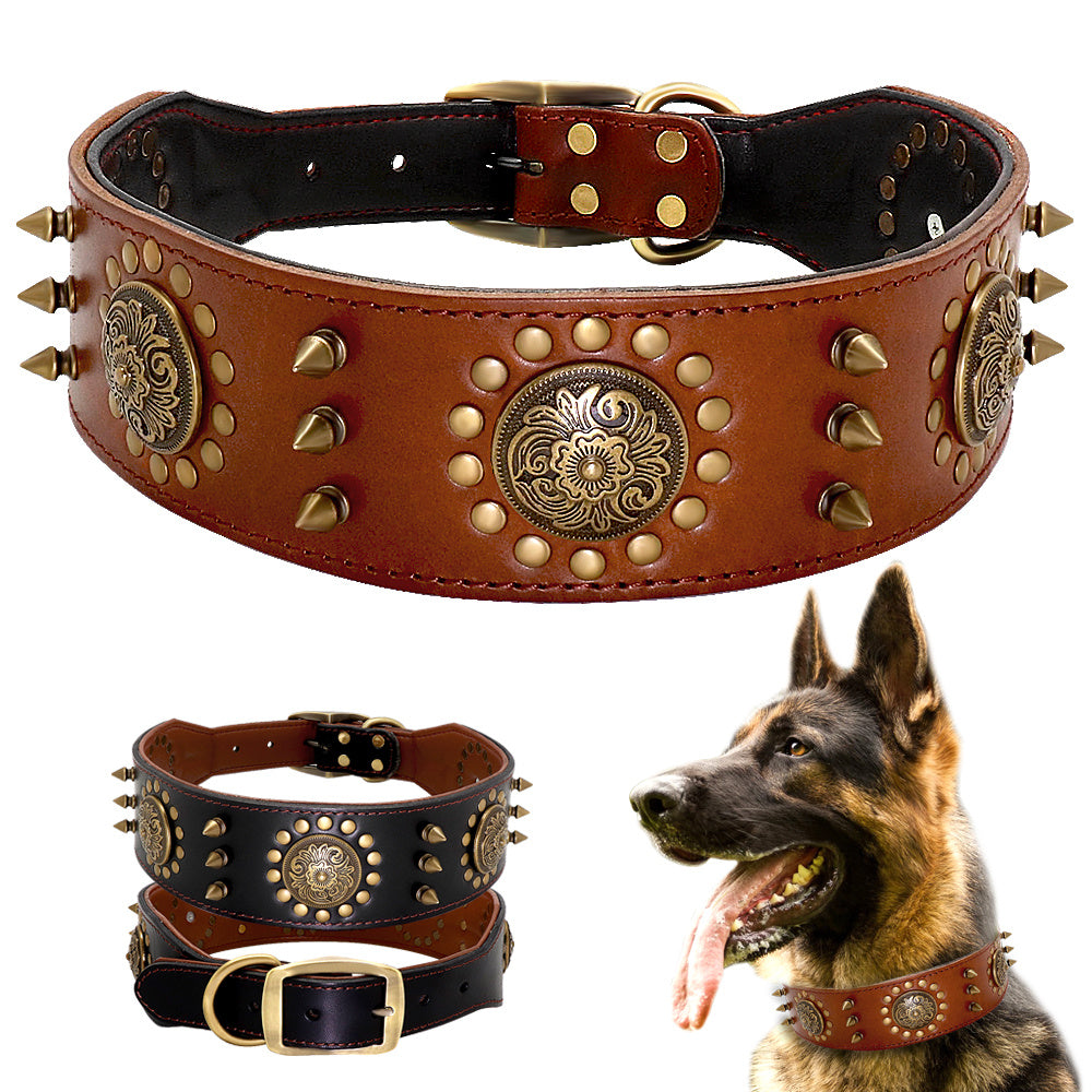 Leather dog collar with studs for large dogs, durable and adjustable anti-bite design